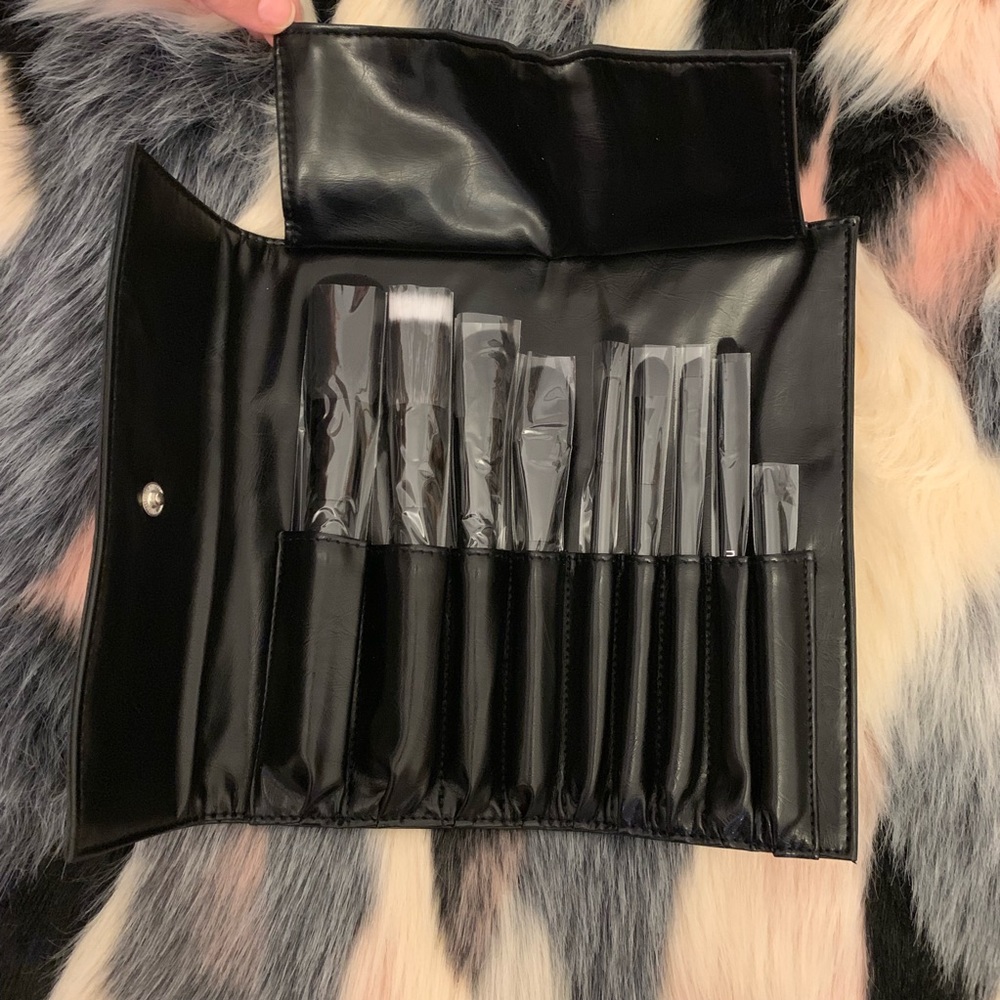 NEW Mehron Profession 10-Piece Brush Set